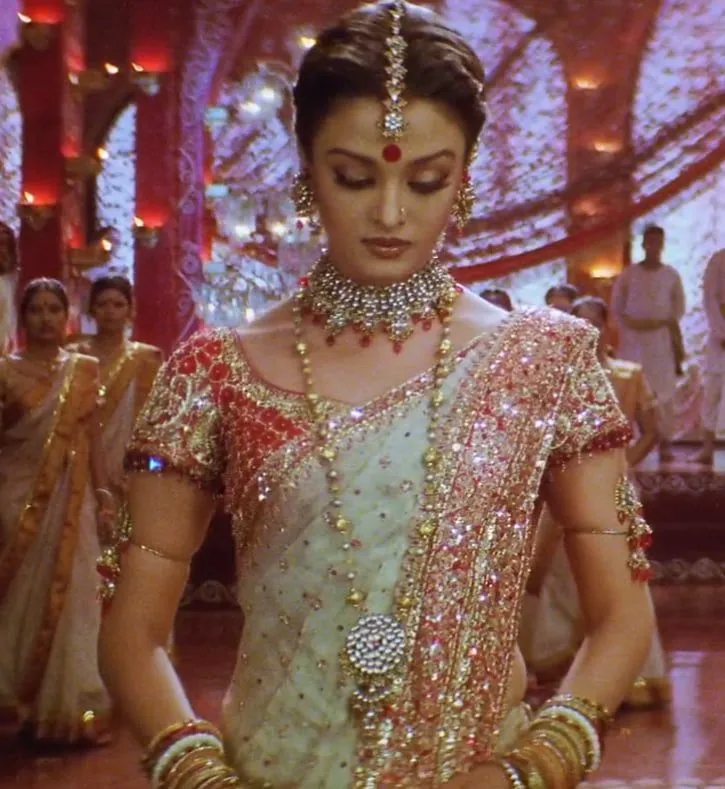 bollywood day ideas female in college