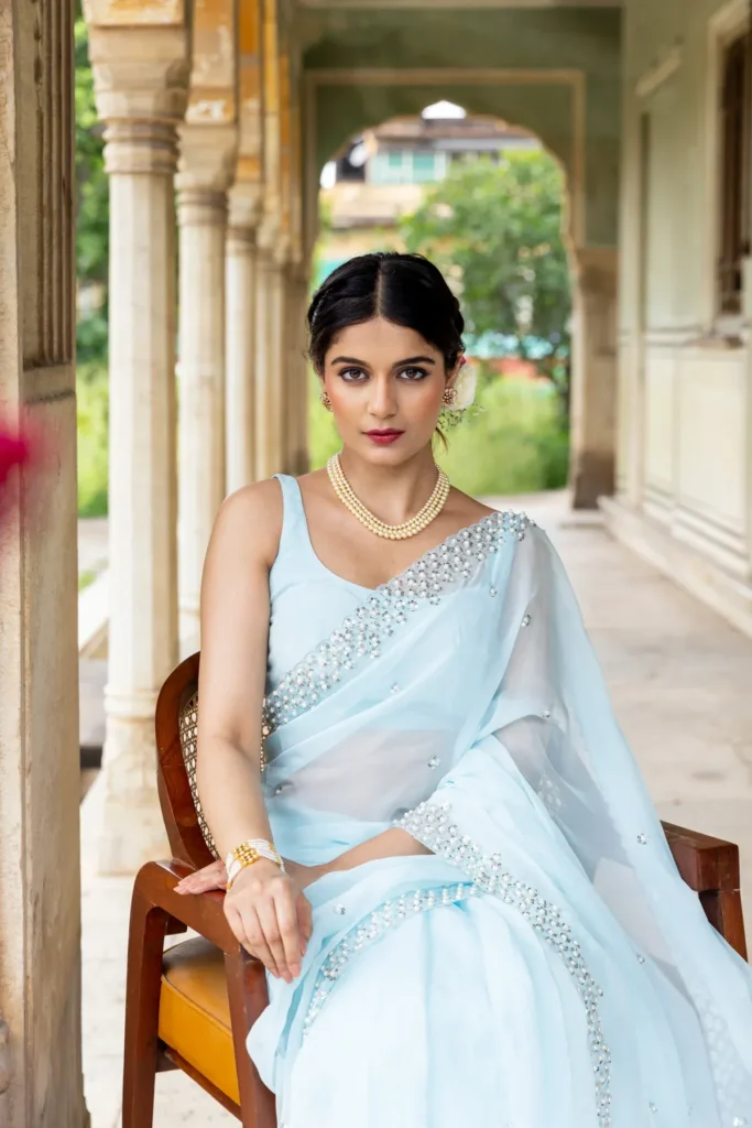 sky blue saree matching jewellery